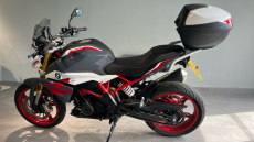 BMW G310 R 